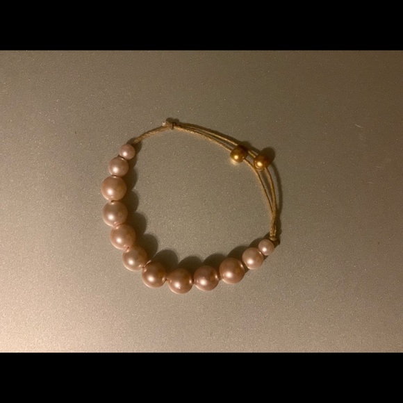 Imitation Pearl Bracelet - Picture 3 of 3